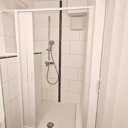 Zur Schoenen Lau- Monteurzimmer * Blaubeuren