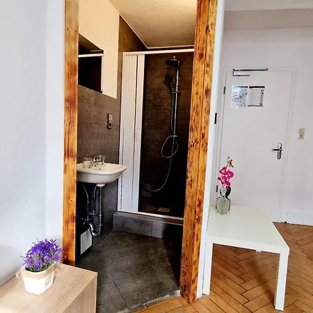 Zur Schoenen Lau- Monteurzimmer Blaubeuren