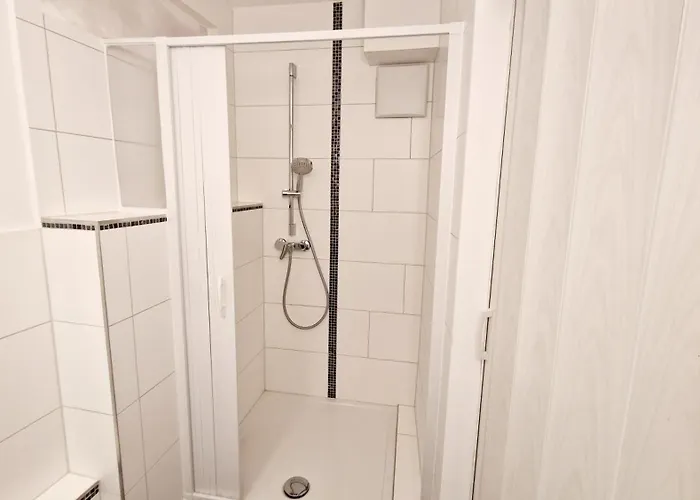 Zur Schoenen Lau- Monteurzimmer * Blaubeuren